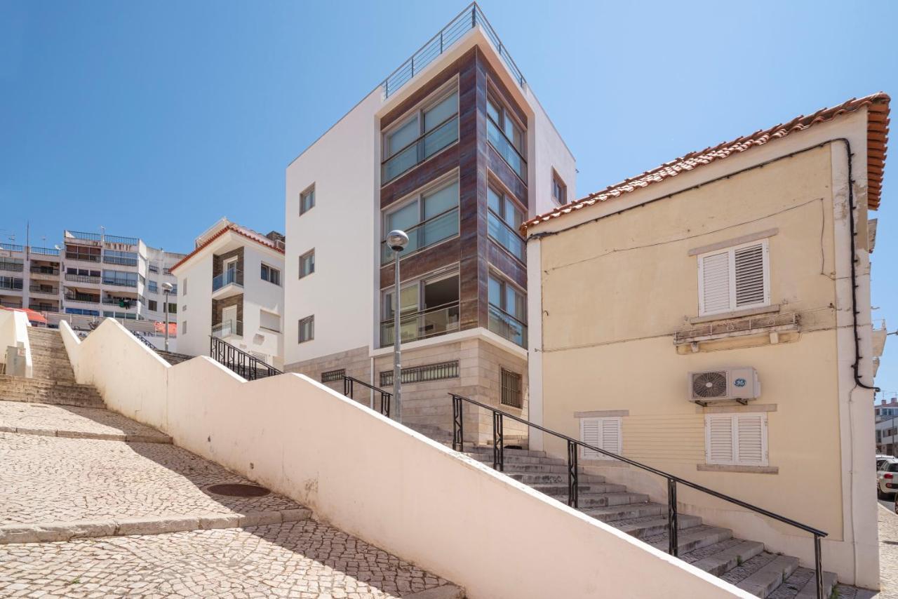 Boho Chic Beach Duplex Sesimbra Eksteriør billede